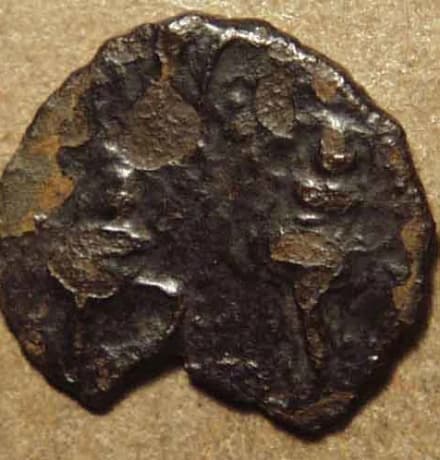 Sri Manarashi potin unit, conch reverse - Copper reverse