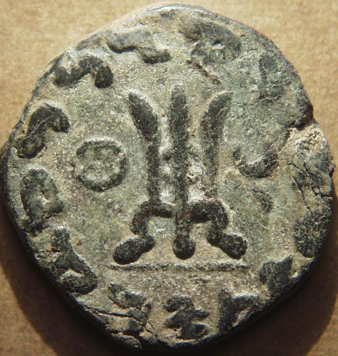Hippostratos, AE obol/octuple - Copper reverse