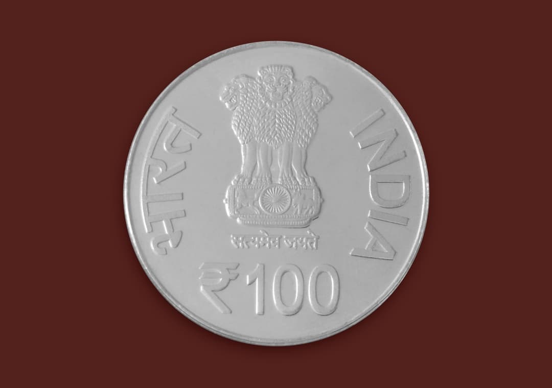 100 Rupees - Andhra University Centenary Year obverse