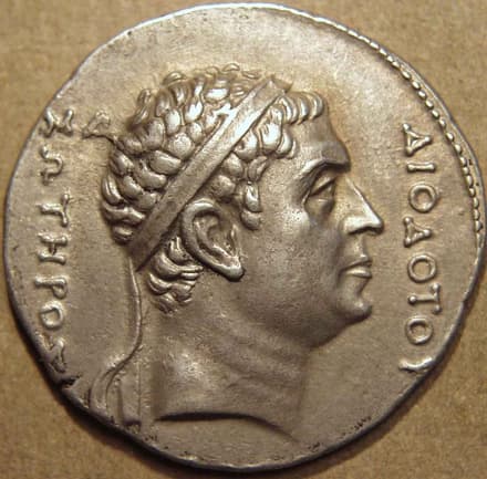 Diodotos I or II Silver tetradrachm, c. 174-165 BCE obverse