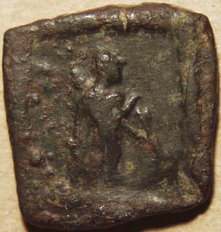 Apollodotus II, AE hemi-obol/quadruple - Copper obverse
